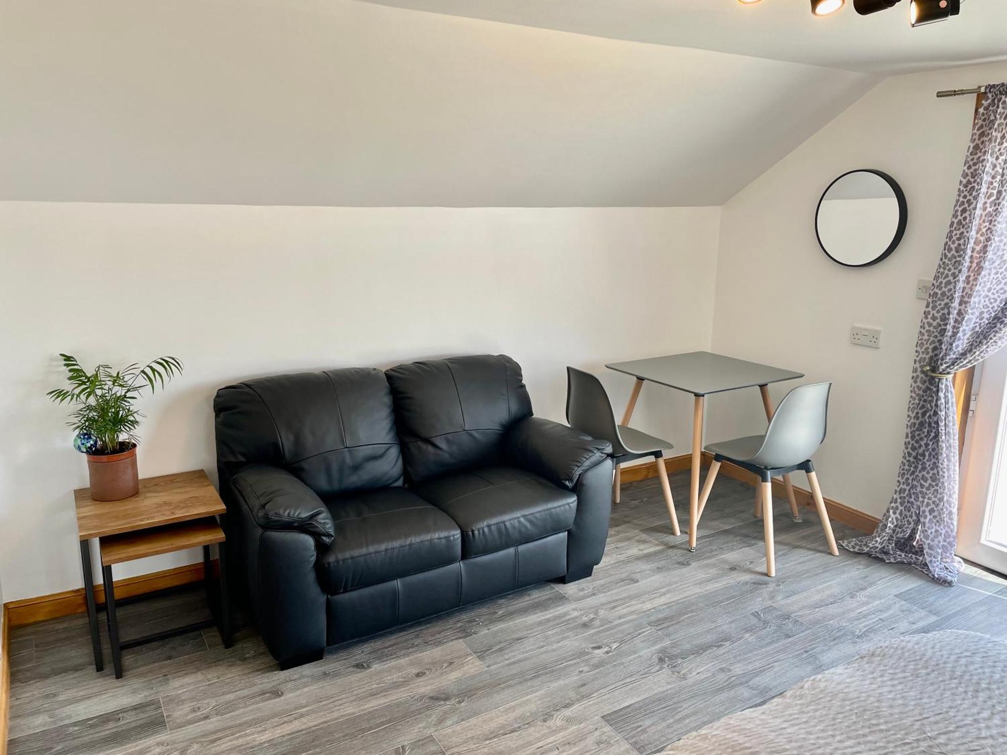 Holmview Apartment Сторноуей Екстериор снимка
